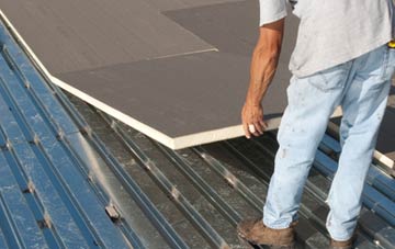 benefits of insulating Well Bottom flat roofing